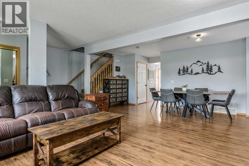 511 Killarney Glen Court SW, Calgary, Alberta  T3E 7H4 - Photo 7 - A2331658