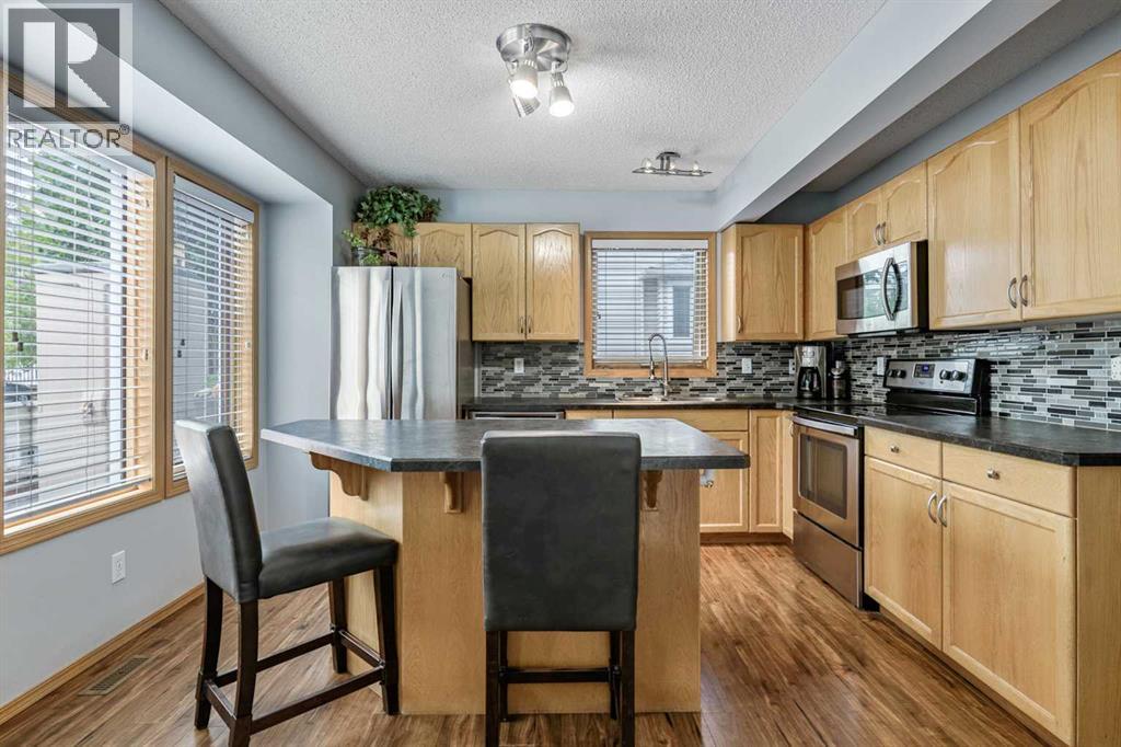511 Killarney Glen Court SW, Calgary, Alberta  T3E 7H4 - Photo 3 - A2331658