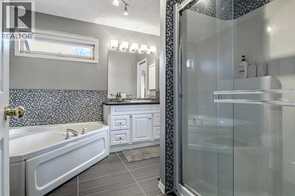 511 Killarney Glen Court SW, Calgary, Alberta  T3E 7H4 - Photo 18 - A2331658