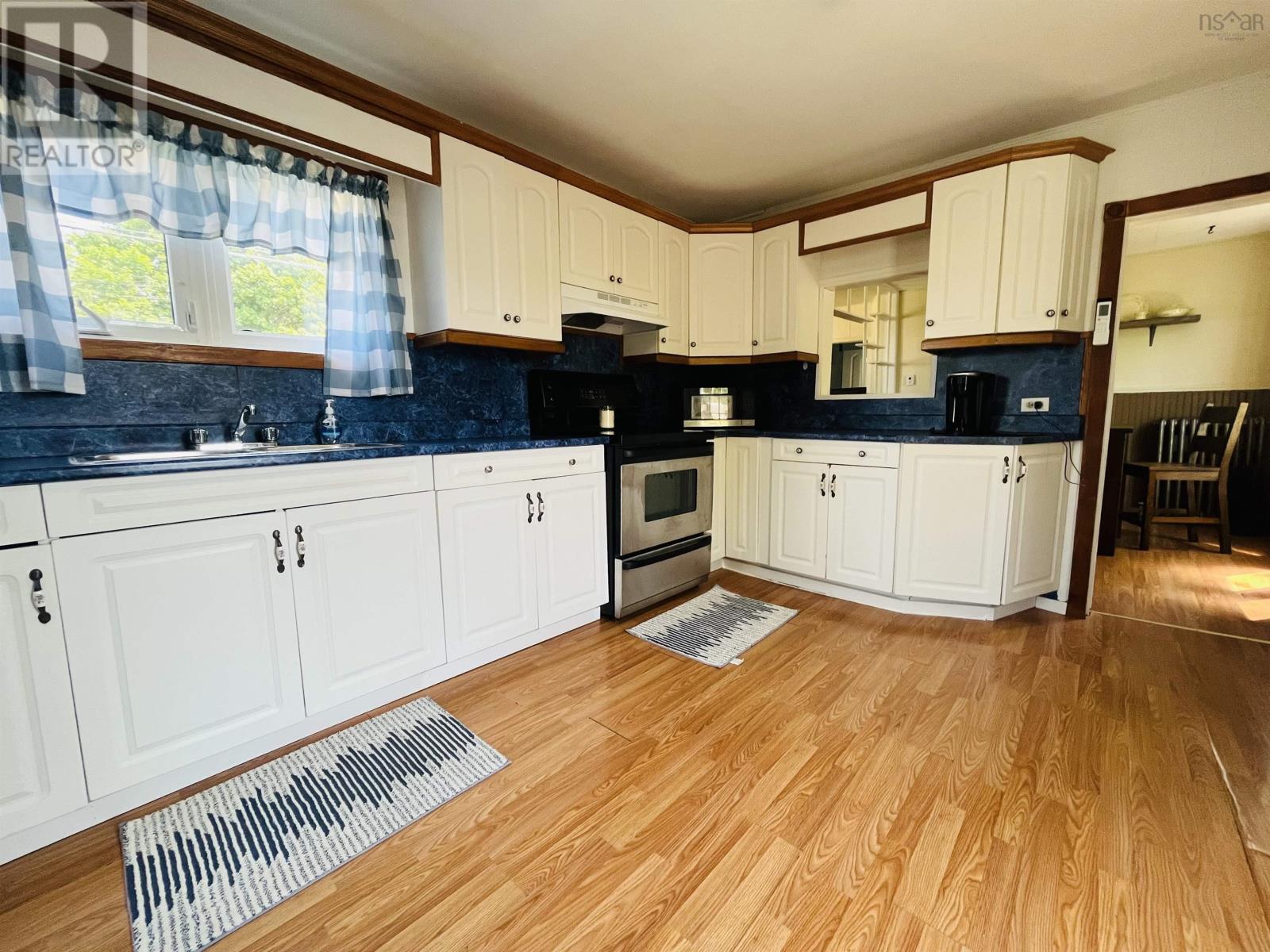 30 Junction Road, Springhill, Nova Scotia  B0M 1X0 - Photo 7 - 202617098