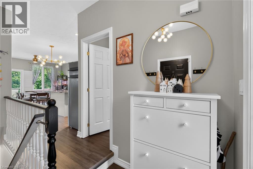 219 Shellard Lane Unit# 11, Brantford, Ontario  N3T 0B8 - Photo 6 - 40843272