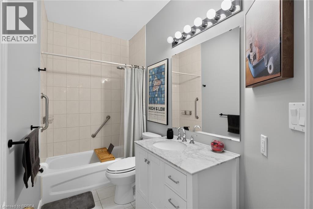 219 Shellard Lane Unit# 11, Brantford, Ontario  N3T 0B8 - Photo 21 - 40843272