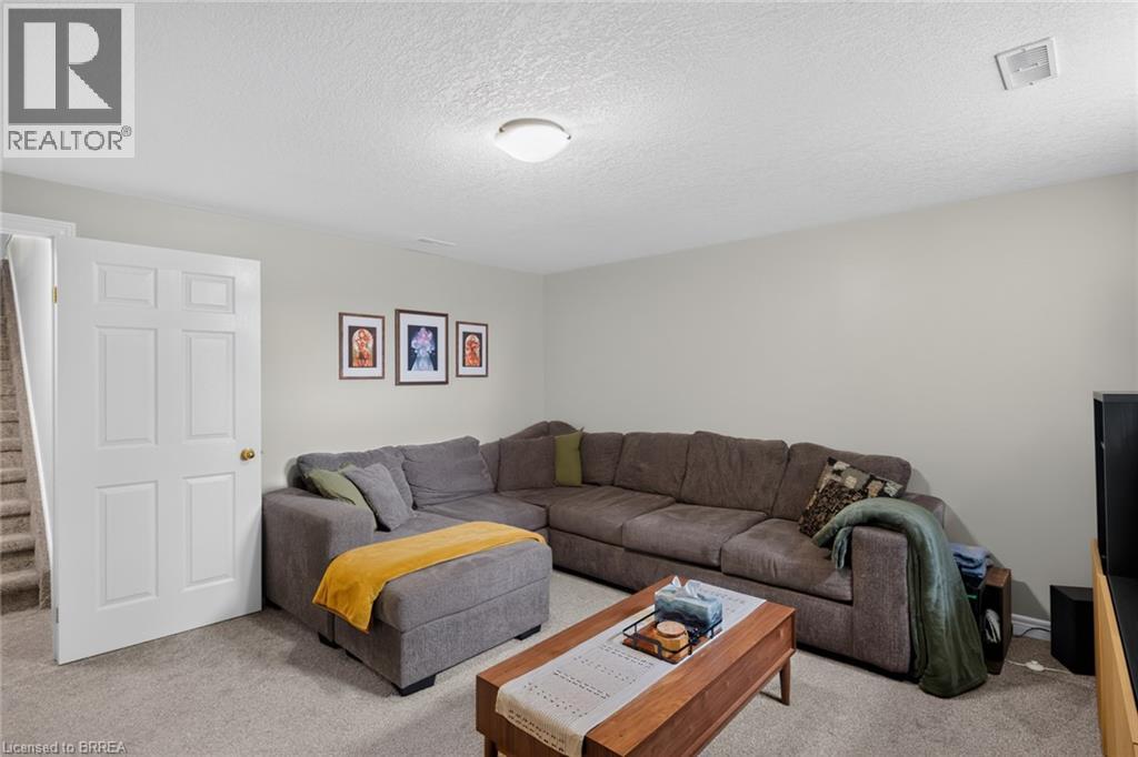 219 Shellard Lane Unit# 11, Brantford, Ontario  N3T 0B8 - Photo 26 - 40843272