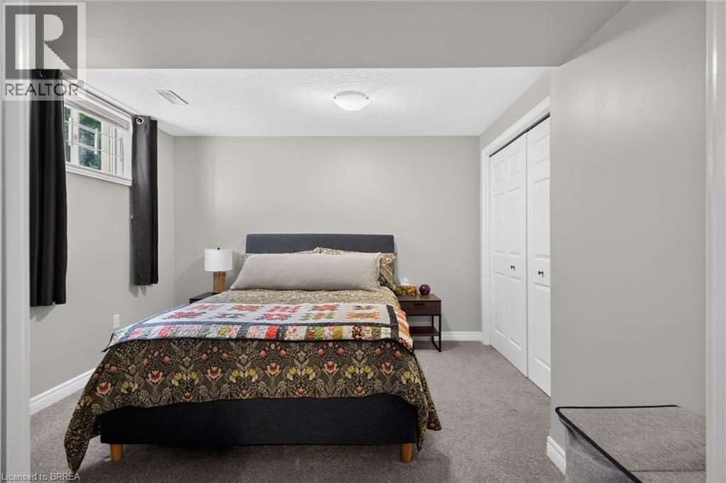 219 Shellard Lane Unit# 11, Brantford, Ontario  N3T 0B8 - Photo 28 - 40843272