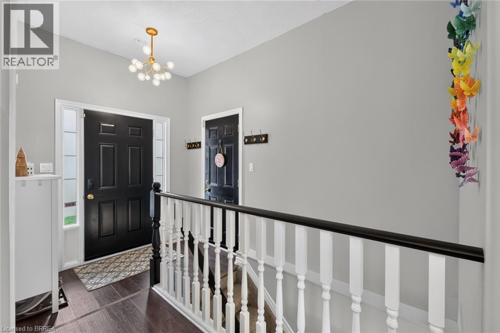 219 Shellard Lane Unit# 11, Brantford, Ontario  N3T 0B8 - Photo 5 - 40843272