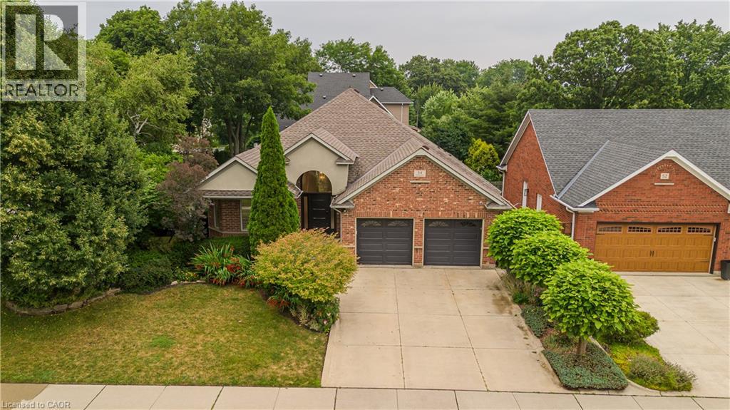 54 WATERWHEEL Crescent, Waterdown, Ontario