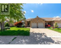 35 HOME PLACE, Chatham, Ontario