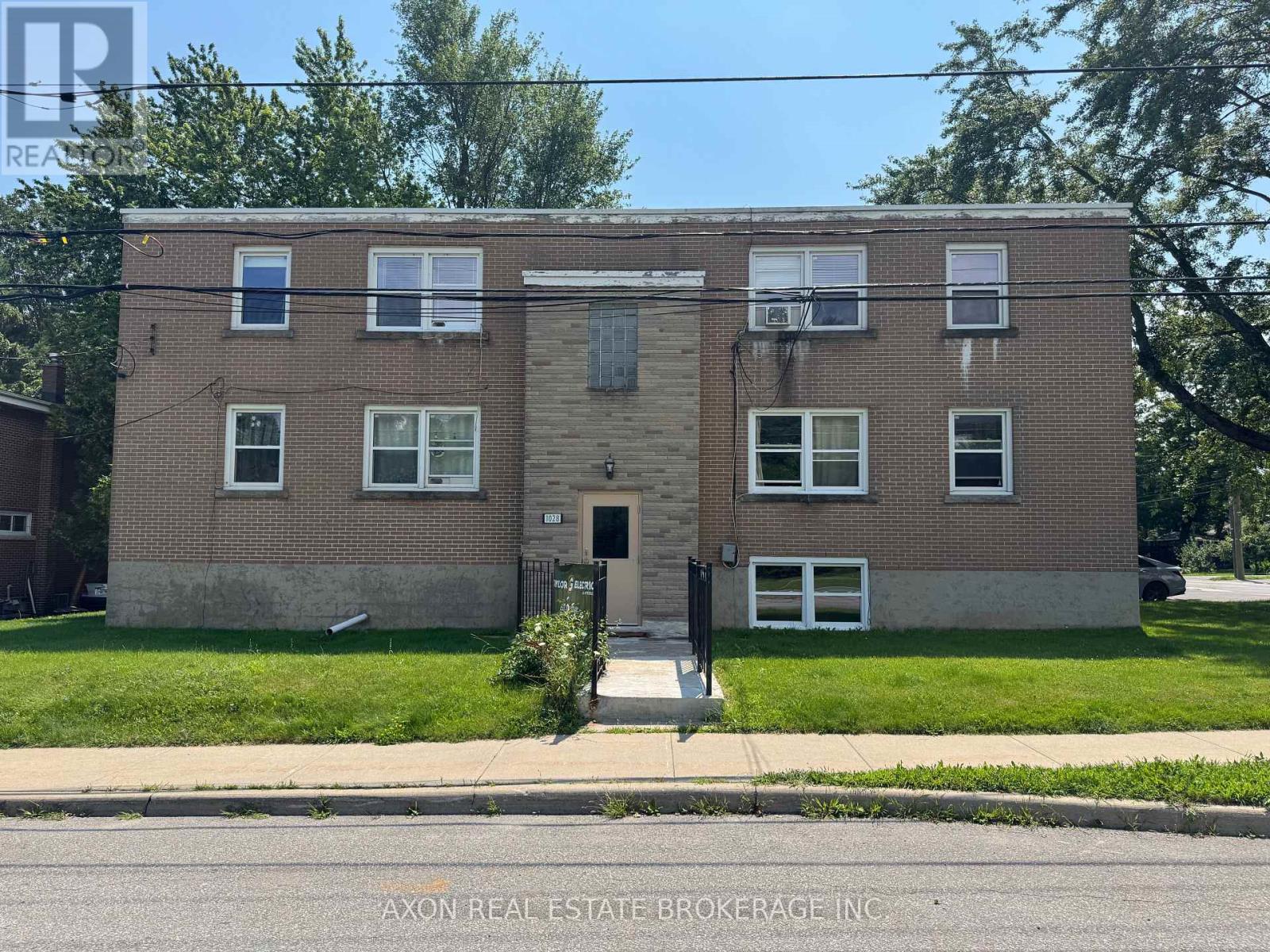1028 Johnson Street, Kingston, Ontario  K7M 2N4 - Photo 2 - X13656318