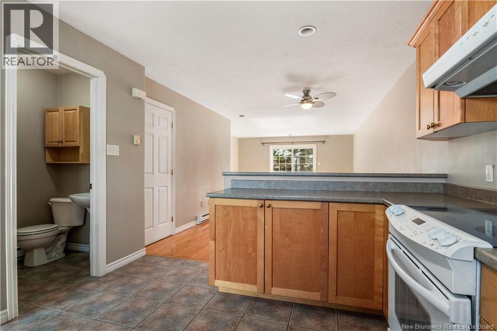 354 Amirault Unit# 15, Dieppe, New Brunswick E1A 1G3 - Photo 5 - NB136578