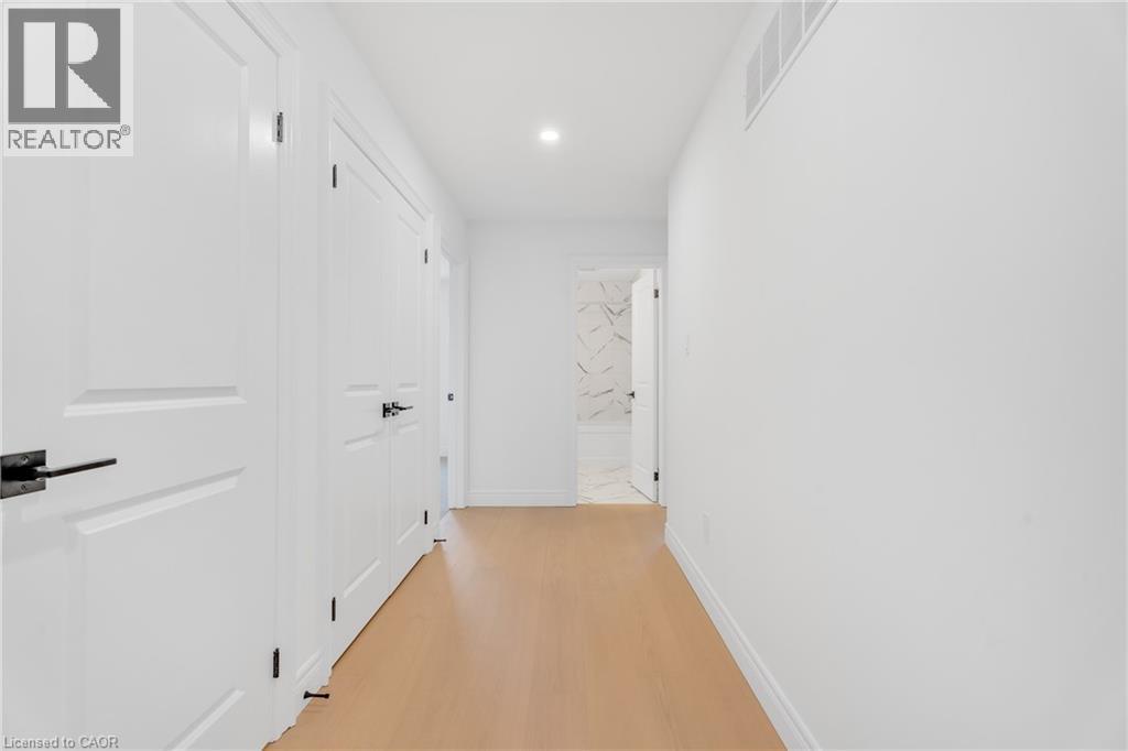 22 Roselawn Avenue, Ancaster, Ontario  L9G 2H9 - Photo 22 - 40714240