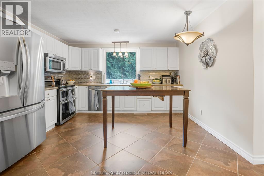23596 Centre Sideroad, Chatham Township, Ontario  N7M 5J7 - Photo 7 - 26019246