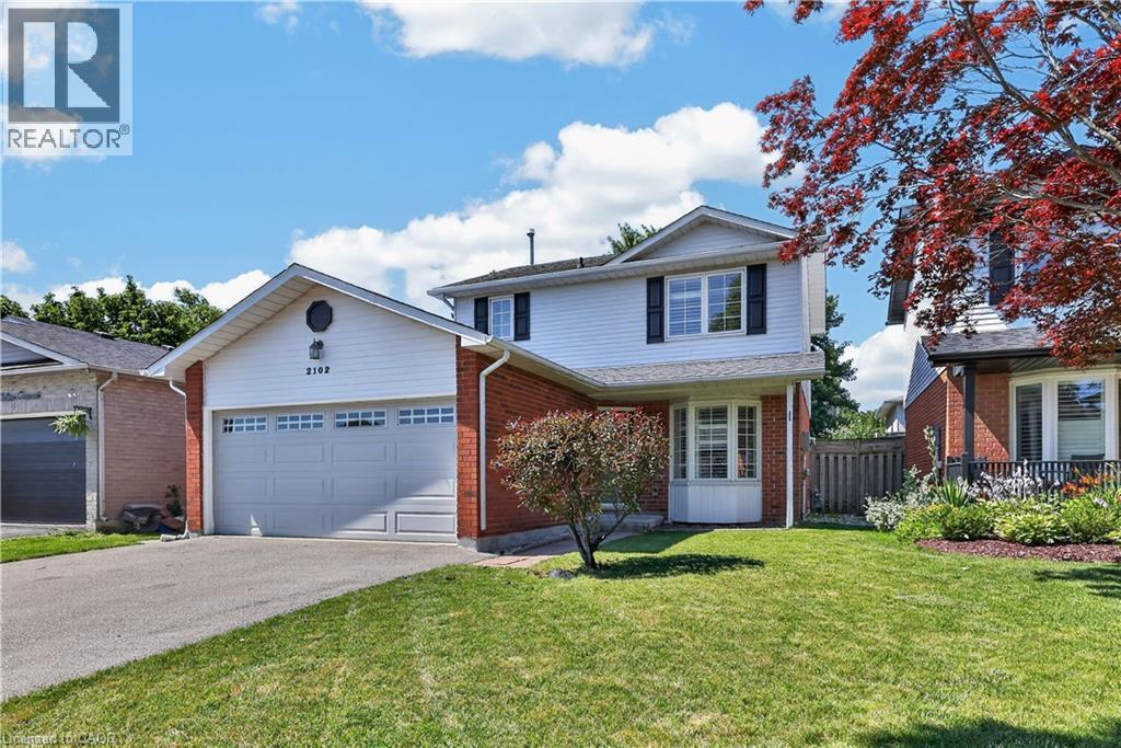 2102 SALMA Crescent, Burlington, Ontario