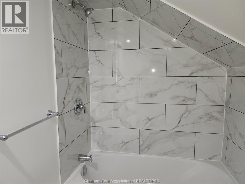22 Gray Street Unit# A, Chatham, Ontario  N7M 1S6 - Photo 7 - 26017101