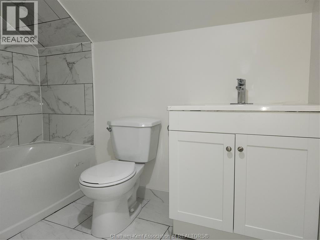 22 Gray Street Unit# A, Chatham, Ontario  N7M 1S6 - Photo 8 - 26017101