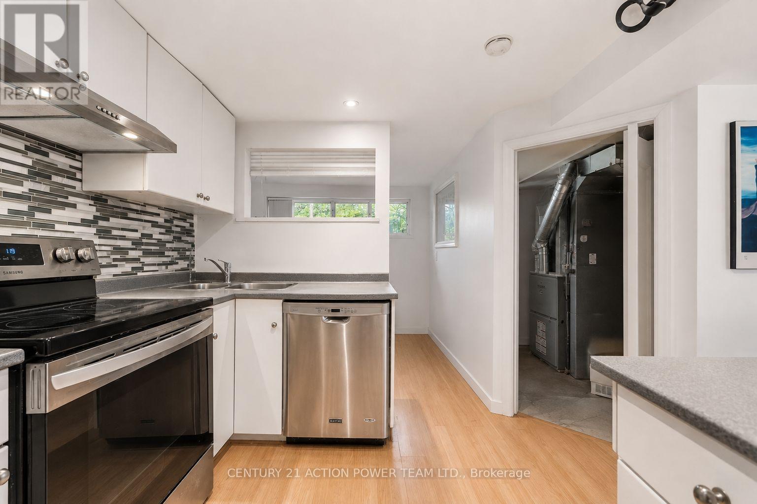 1221 Kitchener Avenue W, Ottawa, Ontario  K1V 6W4 - Photo 38 - X13656350