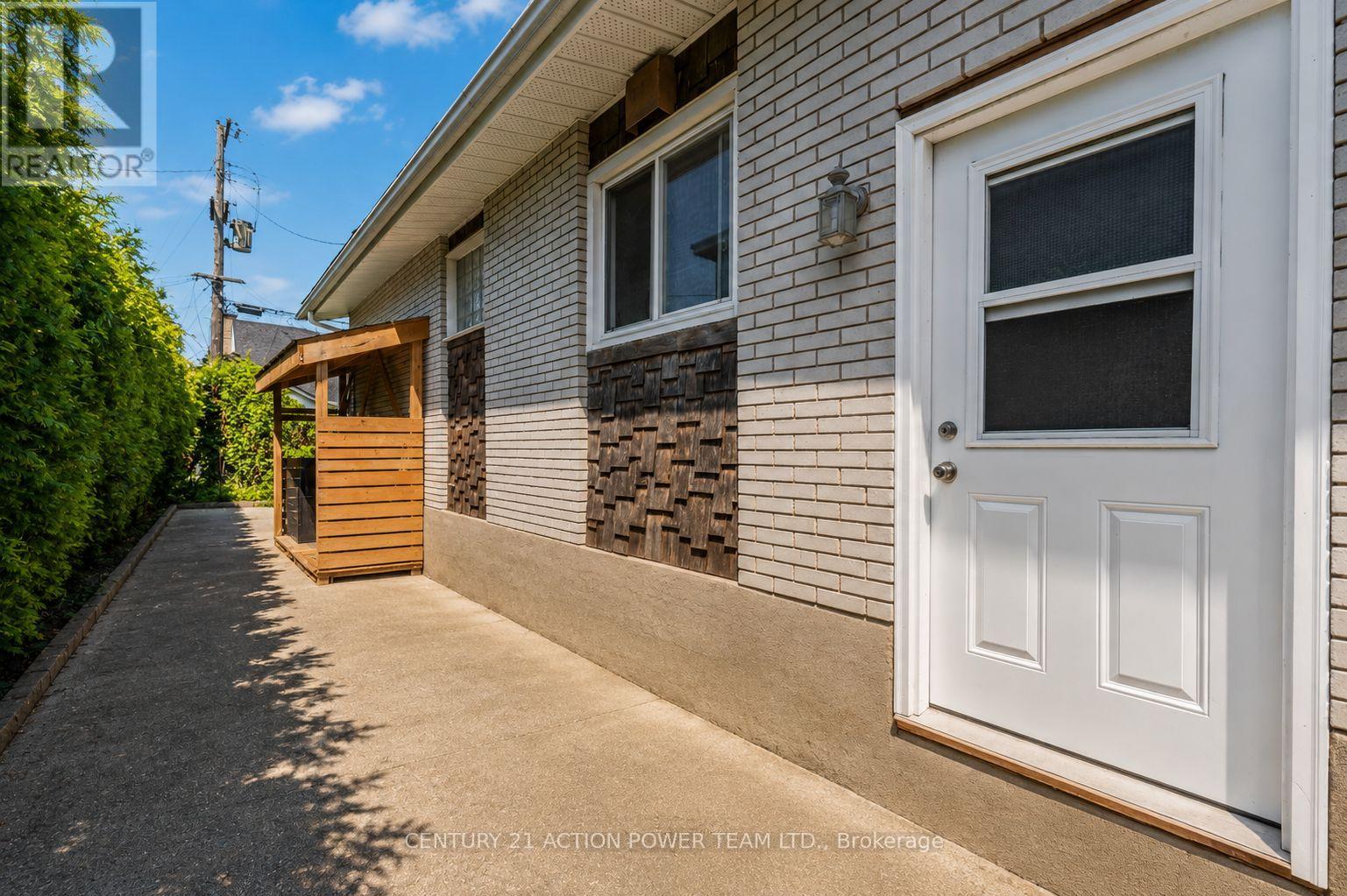 1221 Kitchener Avenue W, Ottawa, Ontario  K1V 6W4 - Photo 45 - X13656350