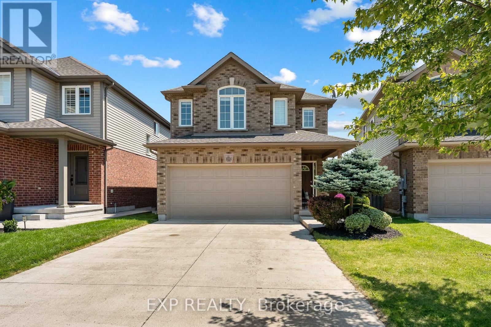 6648 Mary Drive, Niagara Falls, Ontario  L2H 0B6 - Photo 2 - X13656296