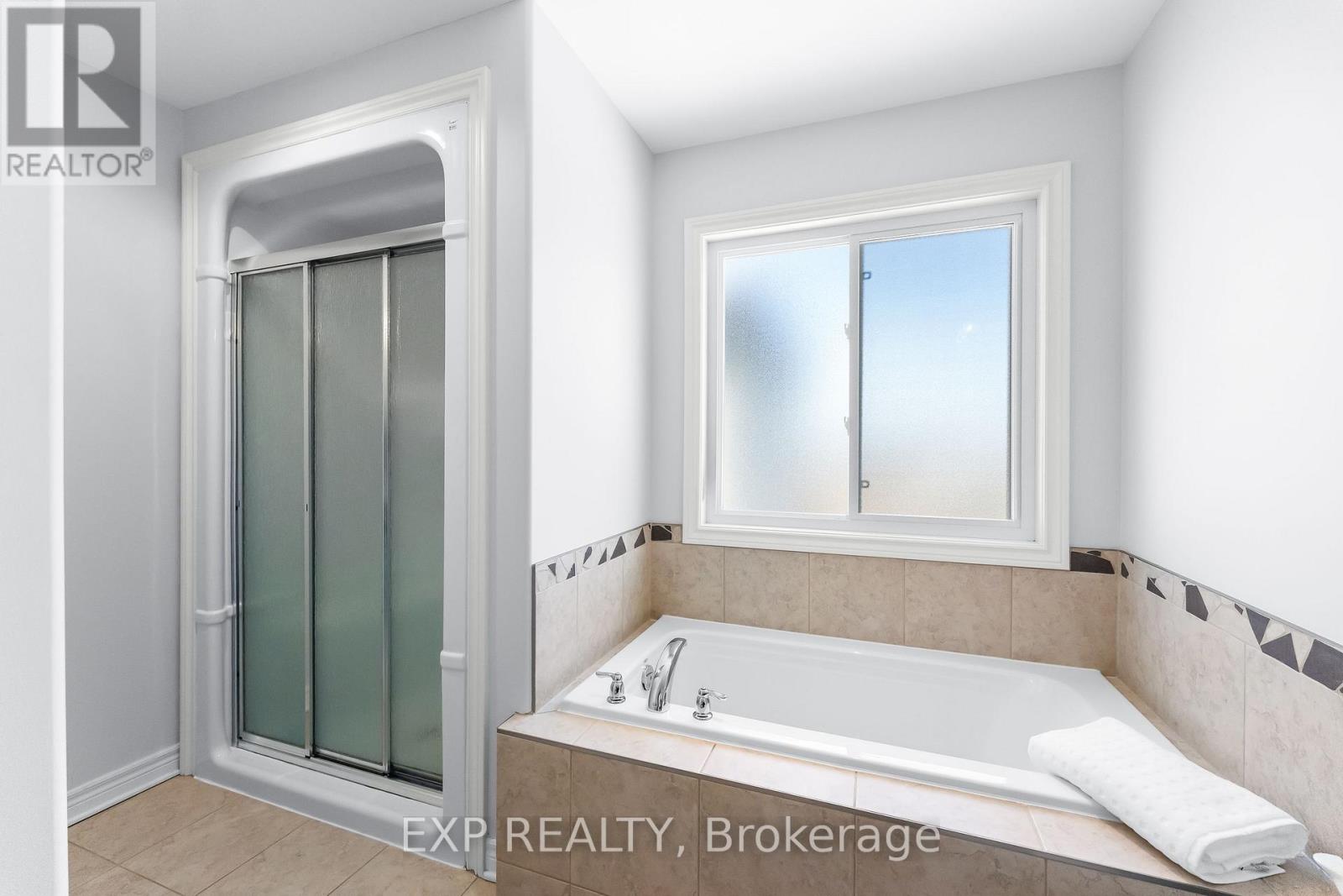 6648 Mary Drive, Niagara Falls, Ontario  L2H 0B6 - Photo 32 - X13656296