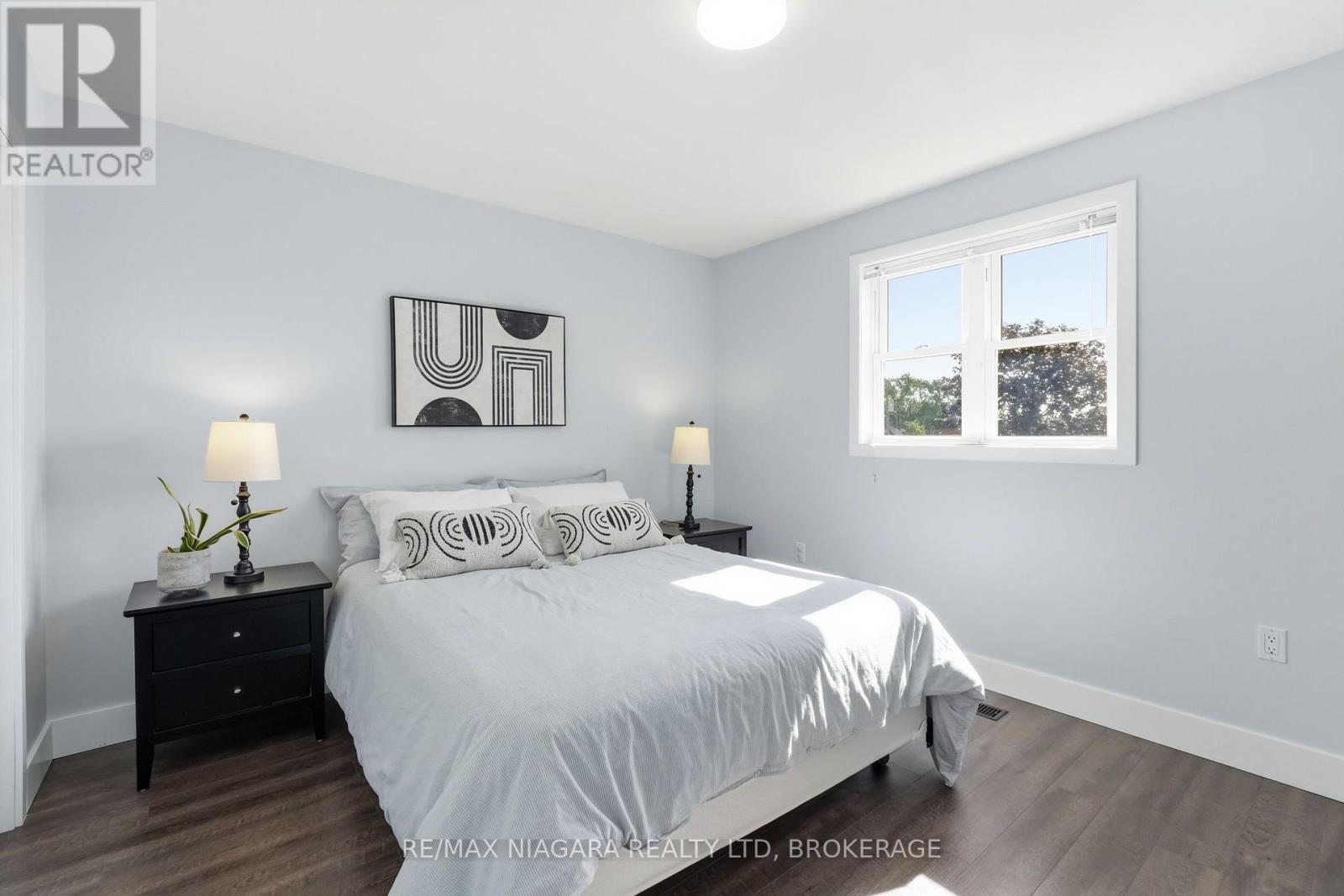 12 Lakeview Avenue, Grimsby (Grimsby Beach), Ontario L3M 3M1 - Photo 20 - X13656342