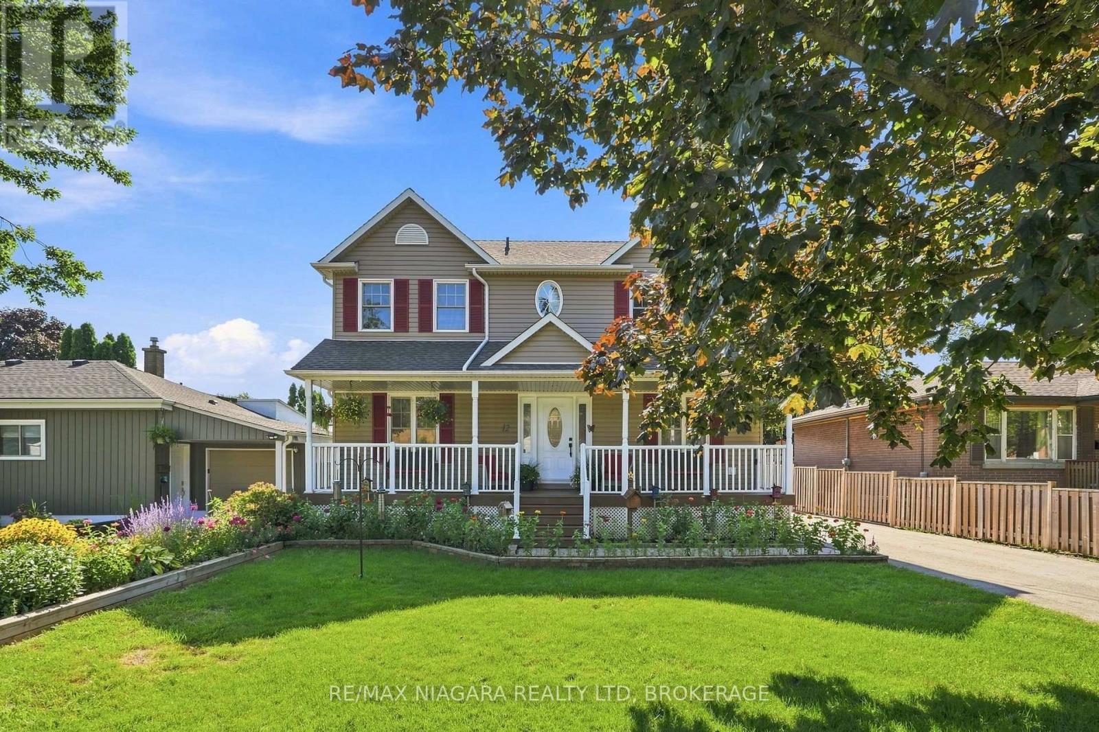 12 Lakeview Avenue, Grimsby (Grimsby Beach), Ontario L3M 3M1 - Photo 32 - X13656342
