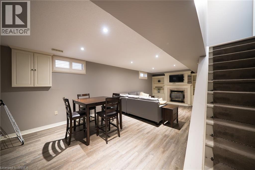 20 Hogarth Road, Brantford, Ontario  N3T 6E7 - Photo 33 - 40849943