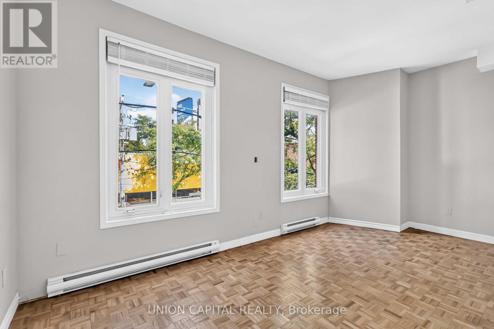 444 Parliament Street, Toronto, Ontario  M5A 3A2 - Photo 9 - C13655544