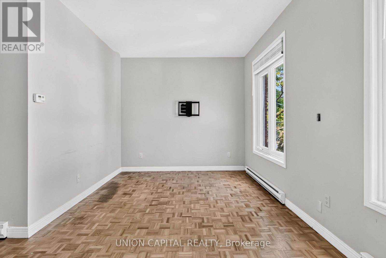 444 Parliament Street, Toronto, Ontario  M5A 3A2 - Photo 8 - C13655544
