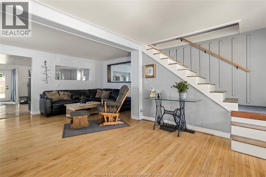 1025 William Street, Tecumseh, Ontario  N8N 2A5 - Photo 6 - 26019269