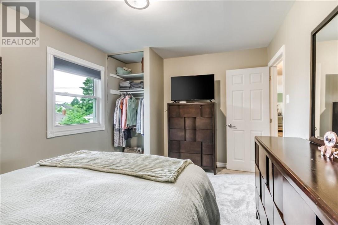227 Third, Lively, Ontario  P3Y 1M4 - Photo 13 - 2129705