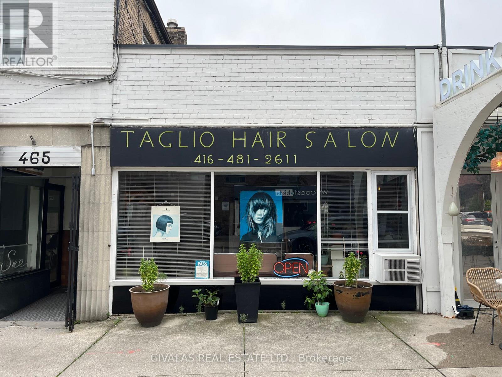 B - 465 MANOR ROAD E, Toronto, Ontario