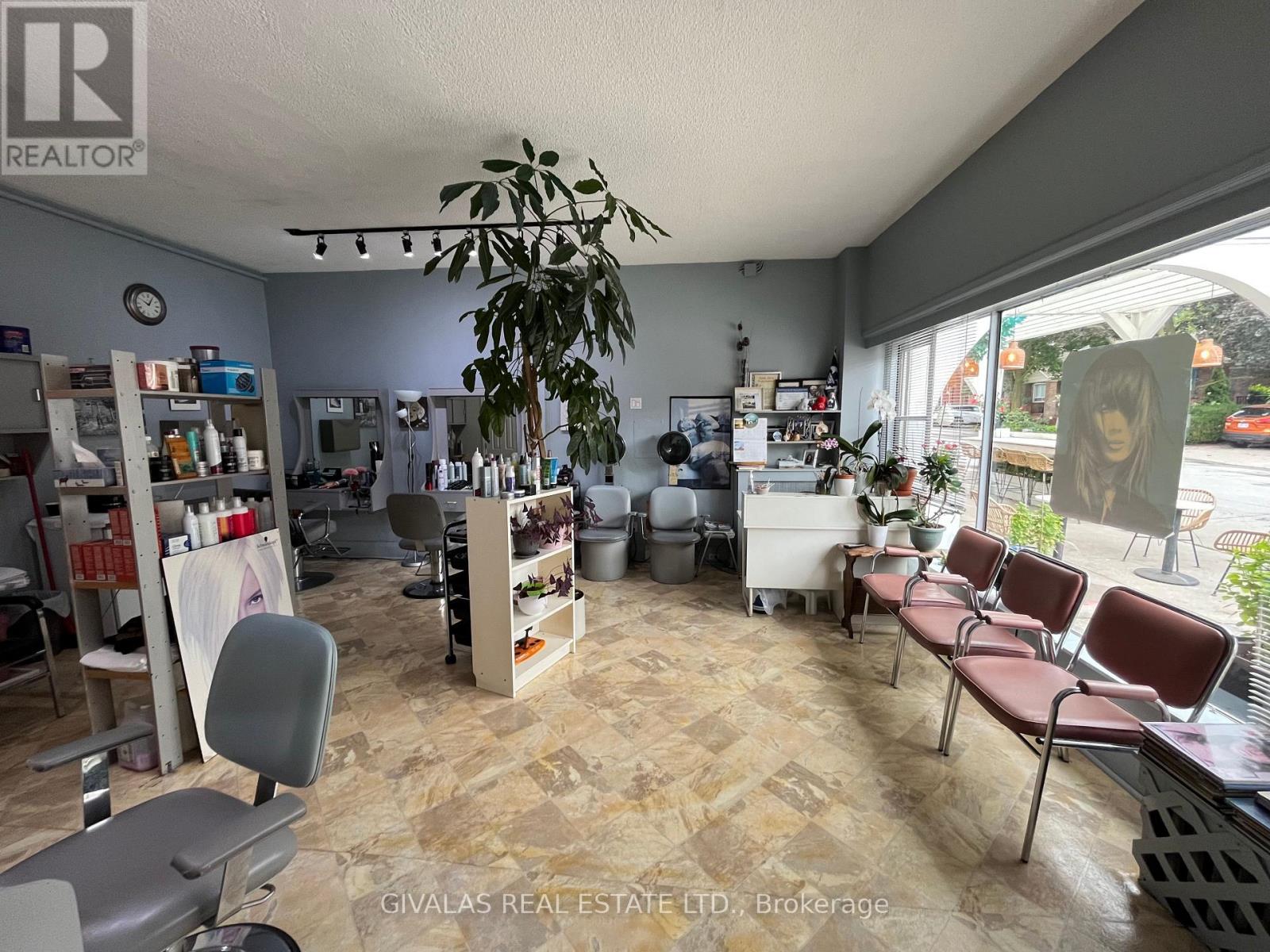 B - 465 Manor Road E, Toronto, Ontario  M4S 1T3 - Photo 3 - C13656288