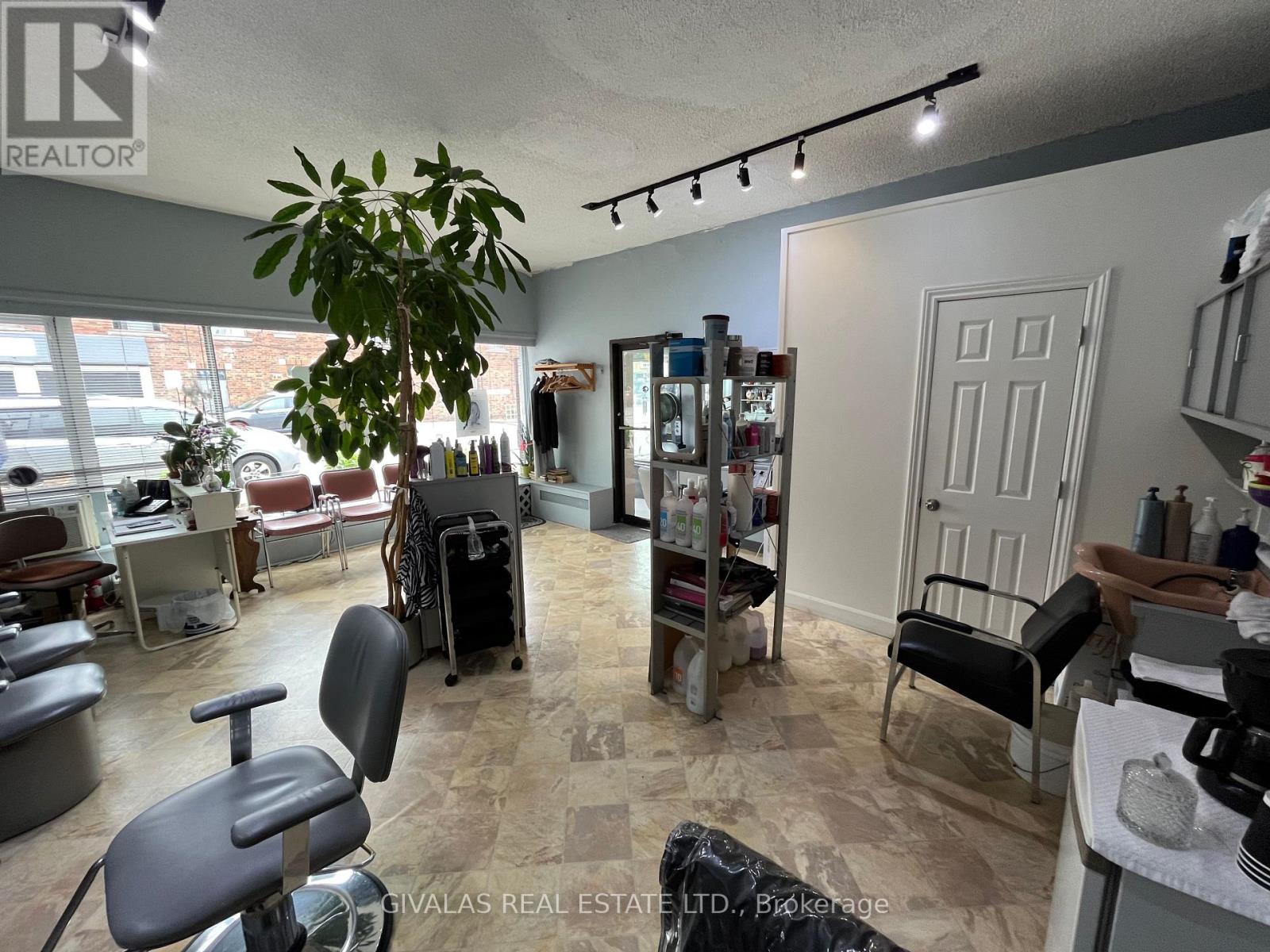 B - 465 Manor Road E, Toronto, Ontario  M4S 1T3 - Photo 6 - C13656288