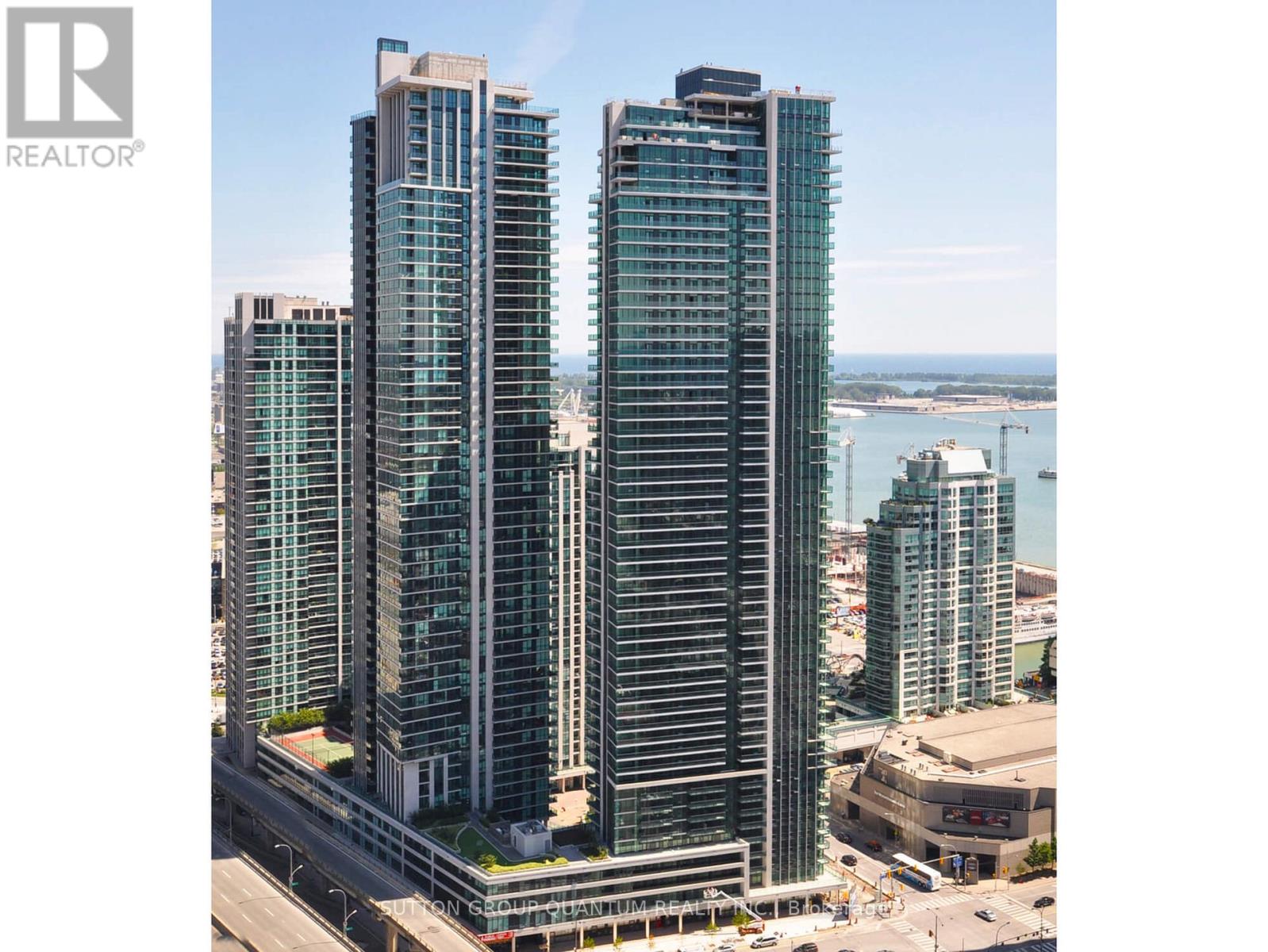 902 - 33 BAY STREET, Toronto, Ontario