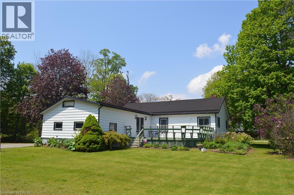 424 Highway 6, Port Dover, Ontario  N3Y 4K2 - Photo 4 - 40831025