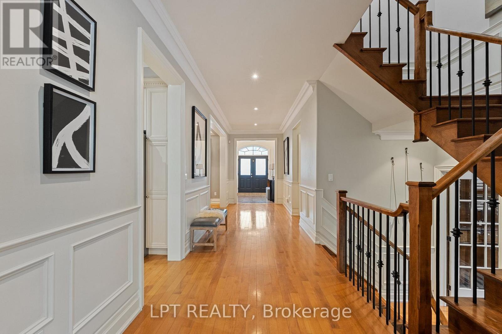 112 Tyler Street, Aurora, Ontario  L4G 2N3 - Photo 7 - N13656290