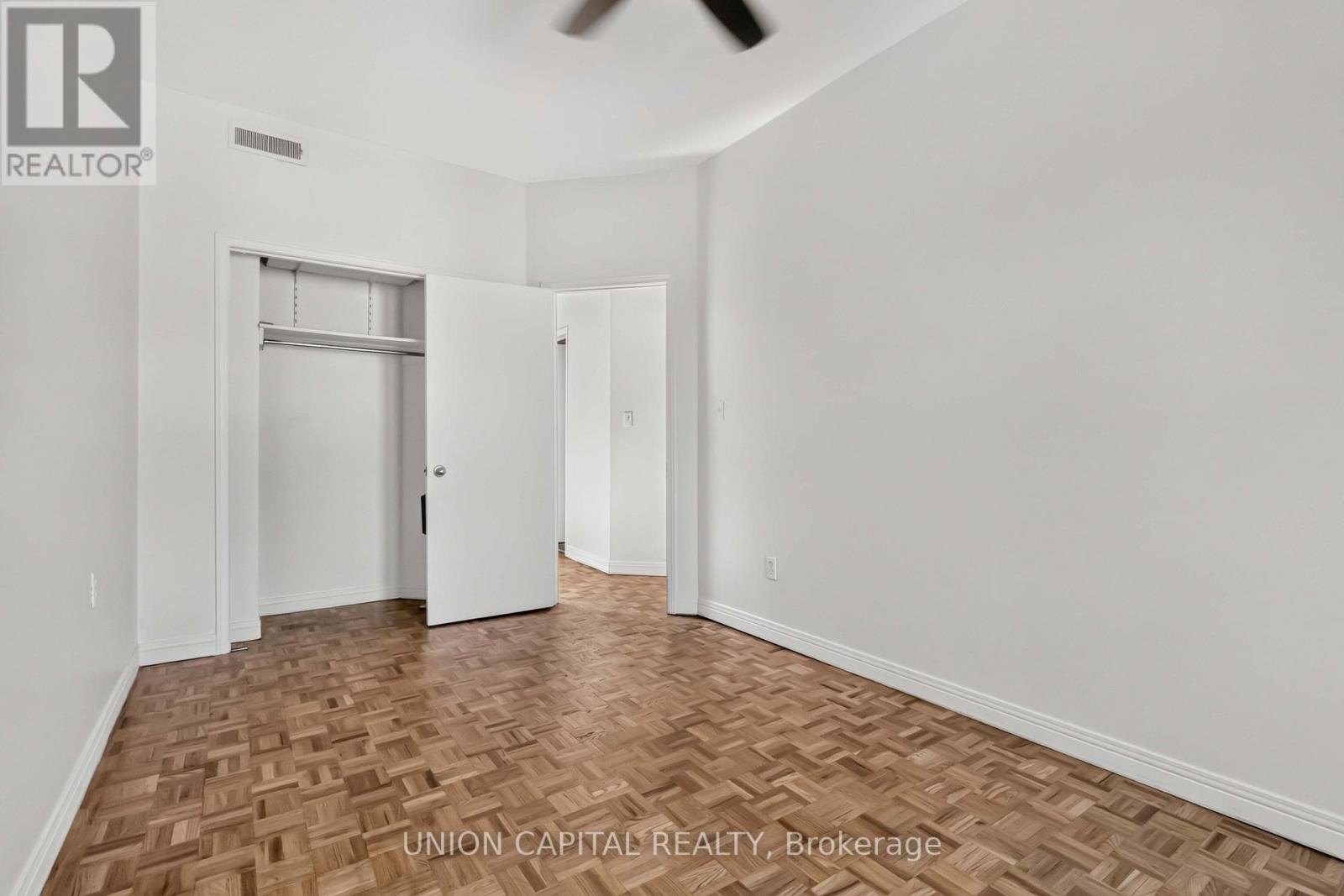 444 Parliament Street, Toronto, Ontario  M5A 3A2 - Photo 15 - C13655544