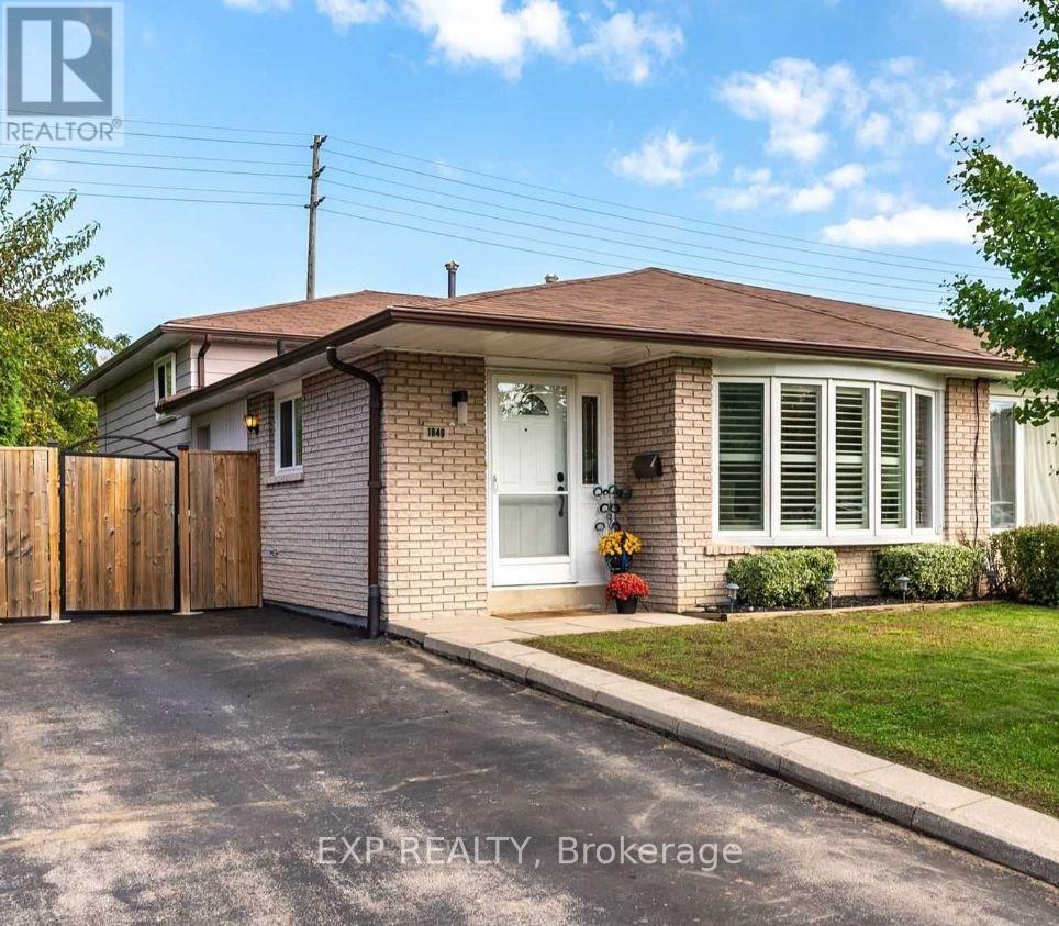 1849 BONNYMEDE DRIVE, Mississauga, Ontario