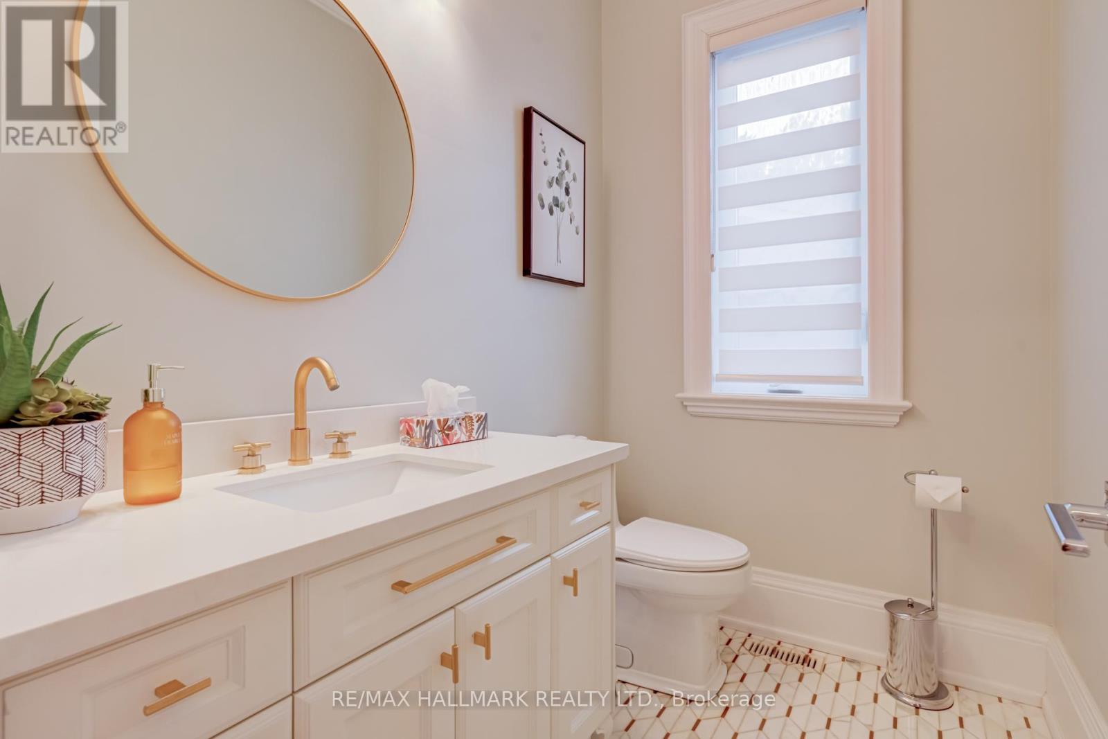 277 Belvenia Road, Burlington, Ontario  L7L 2G5 - Photo 13 - W13656332