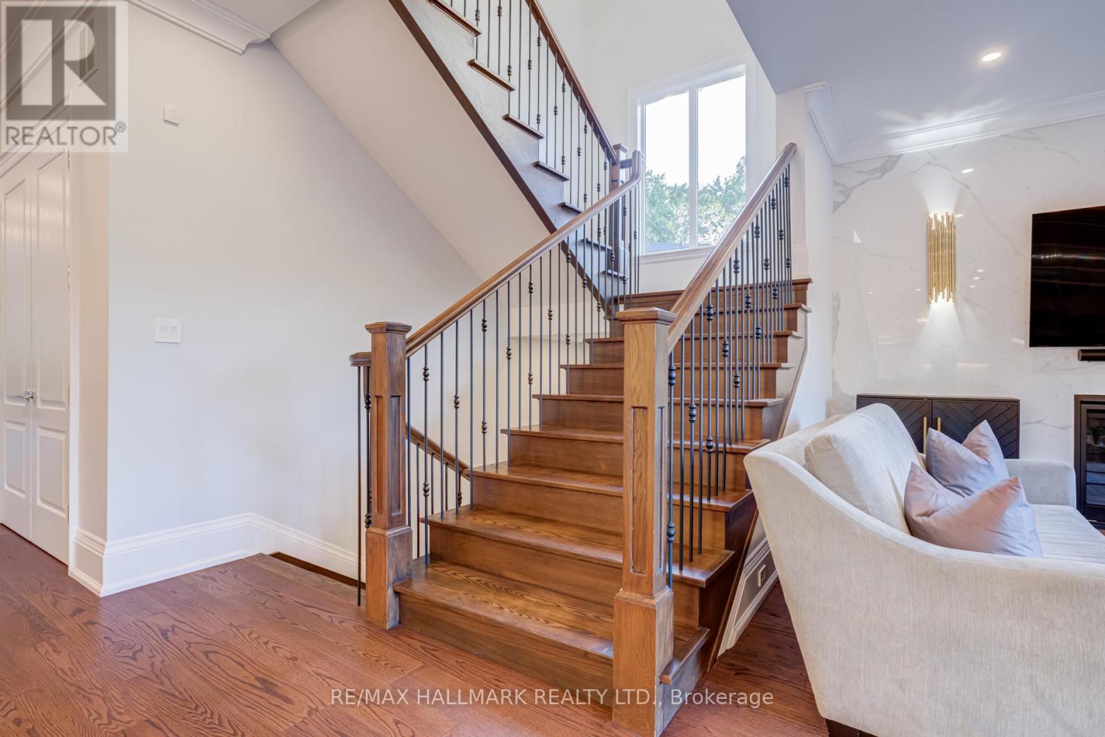 277 Belvenia Road, Burlington, Ontario  L7L 2G5 - Photo 21 - W13656332