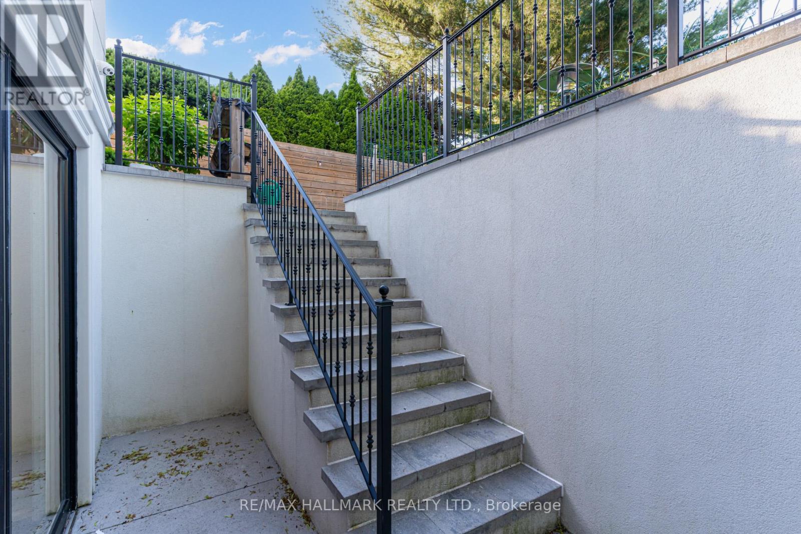 277 Belvenia Road, Burlington, Ontario  L7L 2G5 - Photo 39 - W13656332