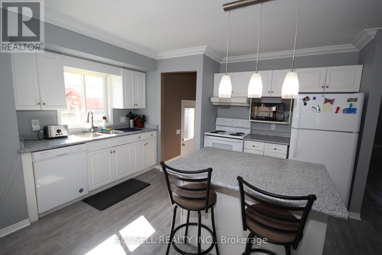 635 Highview Drive, St. Thomas, Ontario  N5R 5E7 - Photo 7 - X13656292
