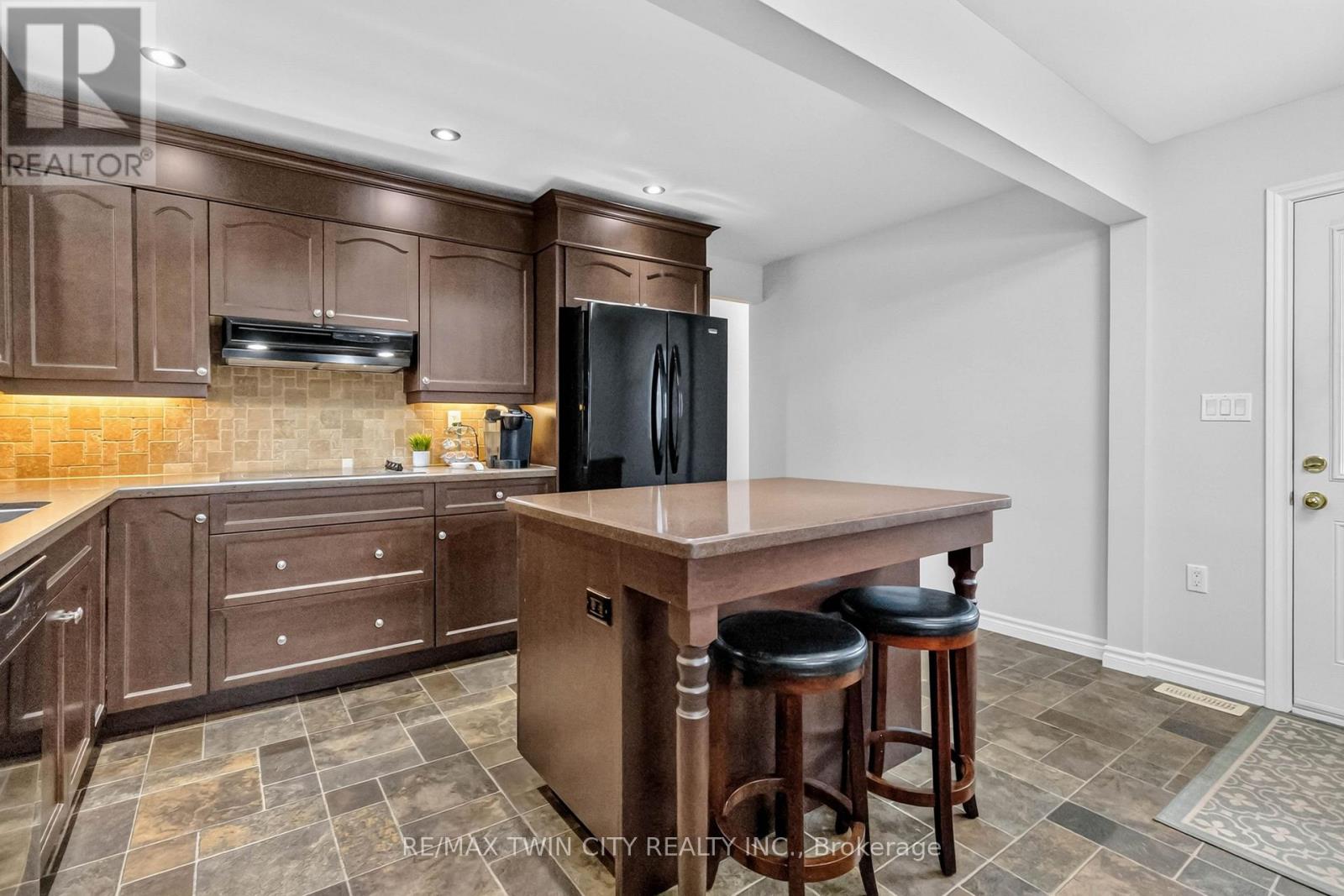 46 Fairview Drive, Brantford, Ontario  N3R 2W7 - Photo 11 - X13656308