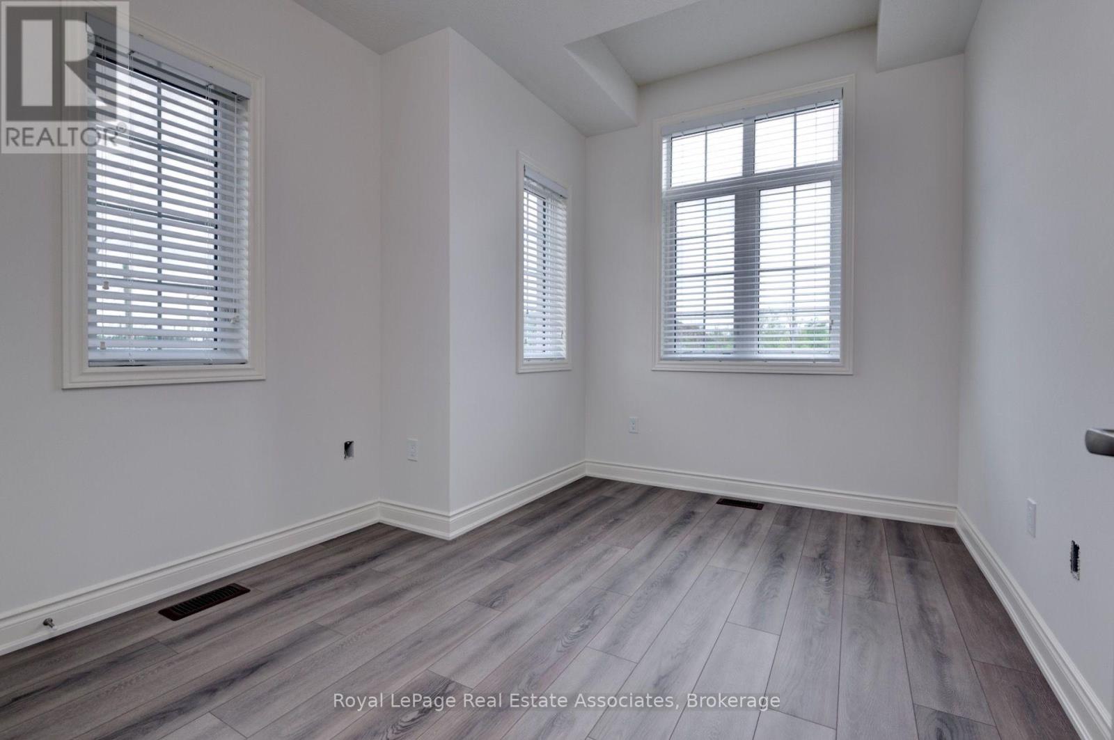 34 Attwater Drive E, Cambridge, Ontario N1T 0G6 - Photo 31 - X13656330