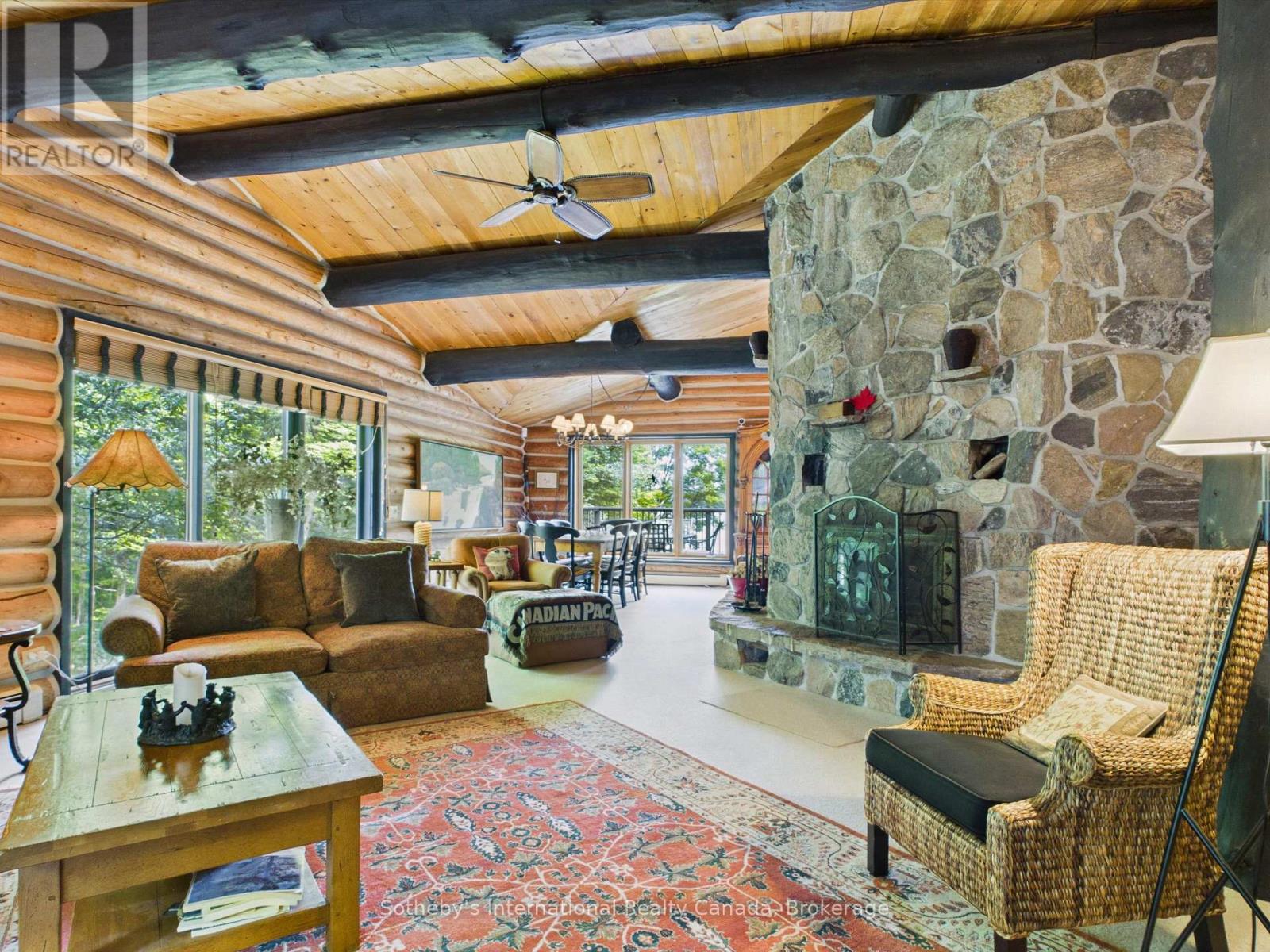 1054 Hilltop Crescent, Lake Of Bays (Franklin), Ontario  P0A 1H0 - Photo 2 - X13656280