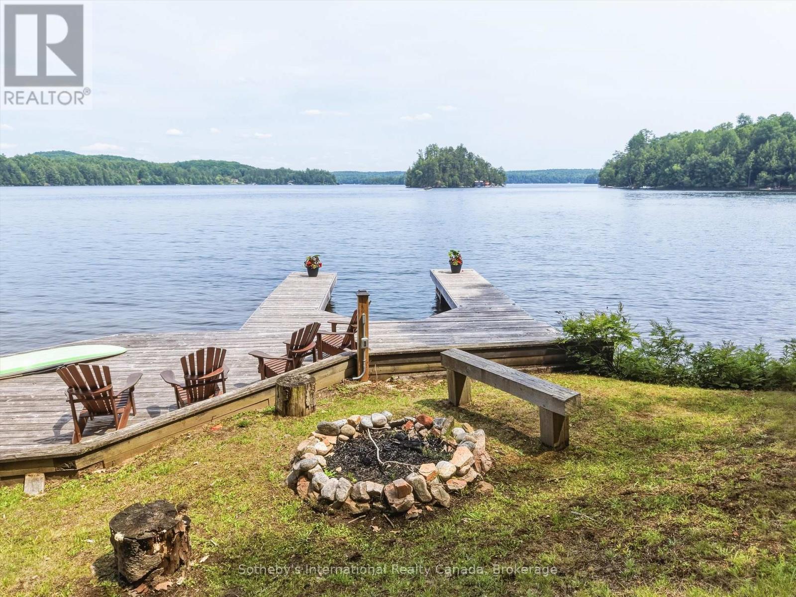 1054 Hilltop Crescent, Lake Of Bays (Franklin), Ontario  P0A 1H0 - Photo 37 - X13656280