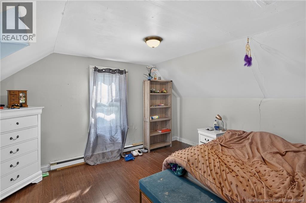 4 Windsor Street, Campbellton, New Brunswick E3N 1G5 - Photo 11 - NB145546