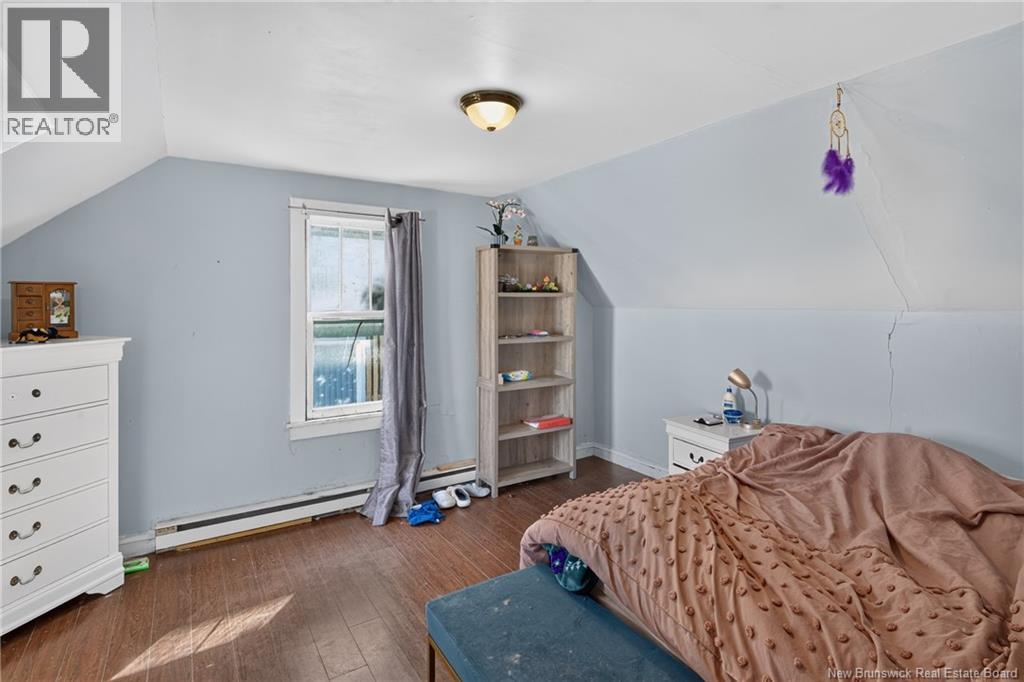 4 Windsor Street, Campbellton, New Brunswick E3N 1G5 - Photo 8 - NB145546