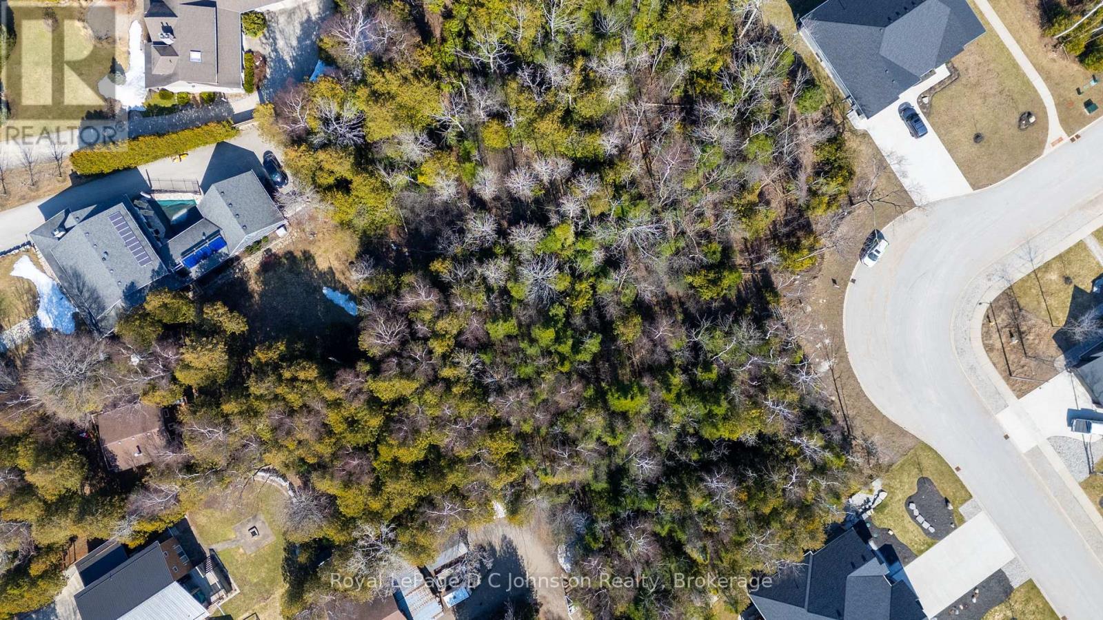 13 Lakeside Woods Crescent, Saugeen Shores, Ontario  N0H 2C6 - Photo 6 - X13654634