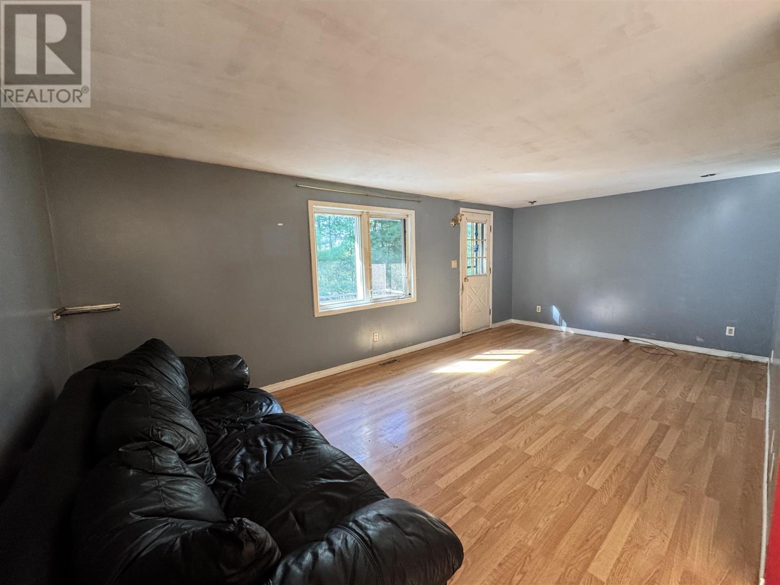 116 Devon Rd, Devon, Ontario  P0M 1K0 - Photo 5 - SM262036