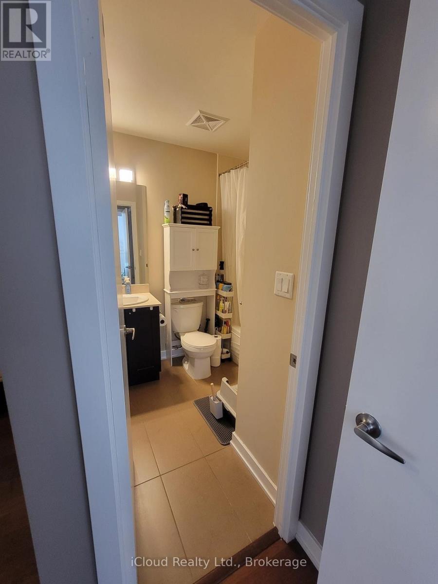 2409 - 4070 Confederation Parkway, Mississauga, Ontario  L5B 0E9 - Photo 25 - W13649206